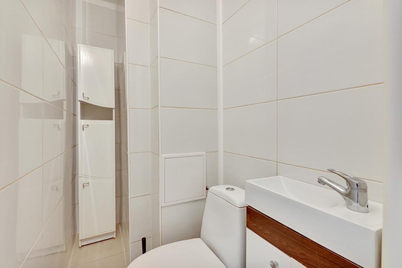Апартаменти Gdansk Pokoje Przymorze - Obroncow Wybrzeza 8A Екстер'єр фото
